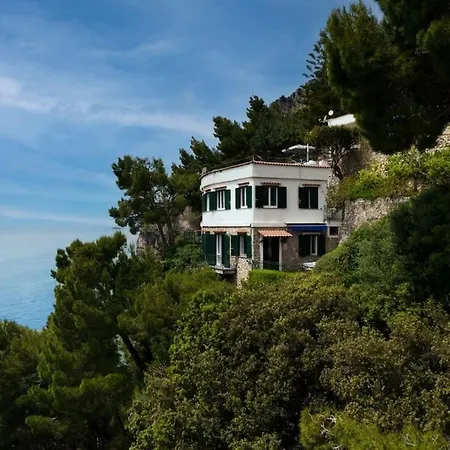Annamaria Villa Positano
